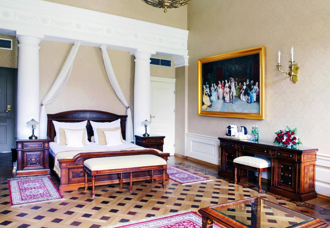 Palac Zelechow Spa & Wellness Eksteriør bilde