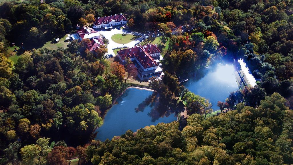 Palac Zelechow Spa & Wellness Eksteriør bilde