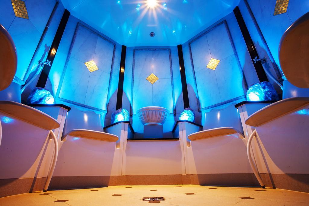 Palac Zelechow Spa & Wellness Eksteriør bilde