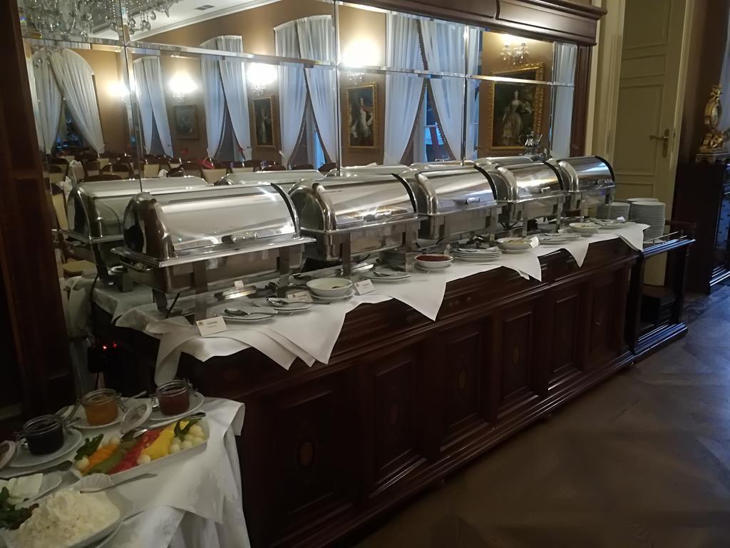 Palac Zelechow Spa & Wellness Eksteriør bilde